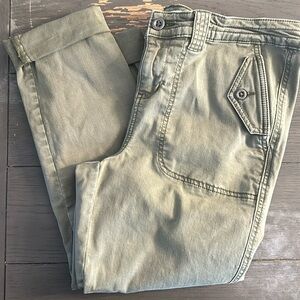 GUC torrid Capri pant